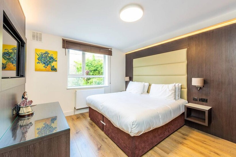 Penywern Road, Earls Court, London, SW5 1 bed flat to rent - £2,492 pcm (£575 pw)
