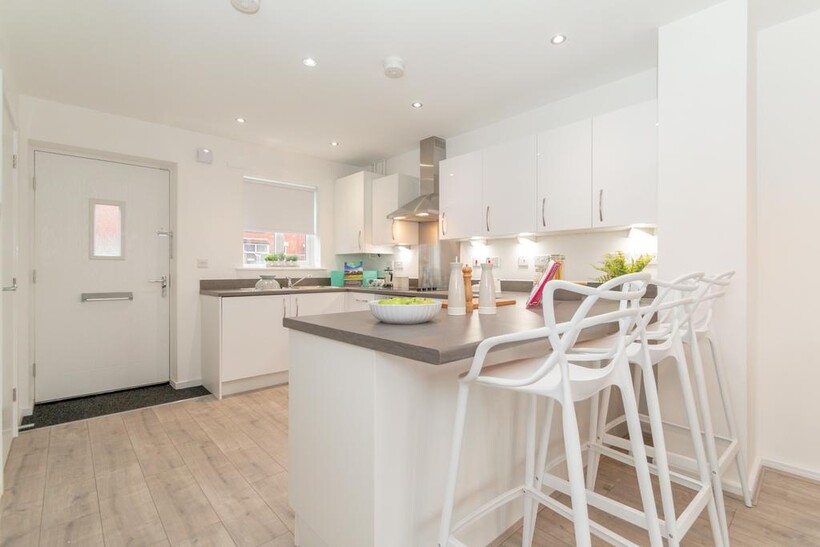at St Lawrence Fold, Devonshire Mews... 2 bed house to rent - £945 pcm (£218 pw)