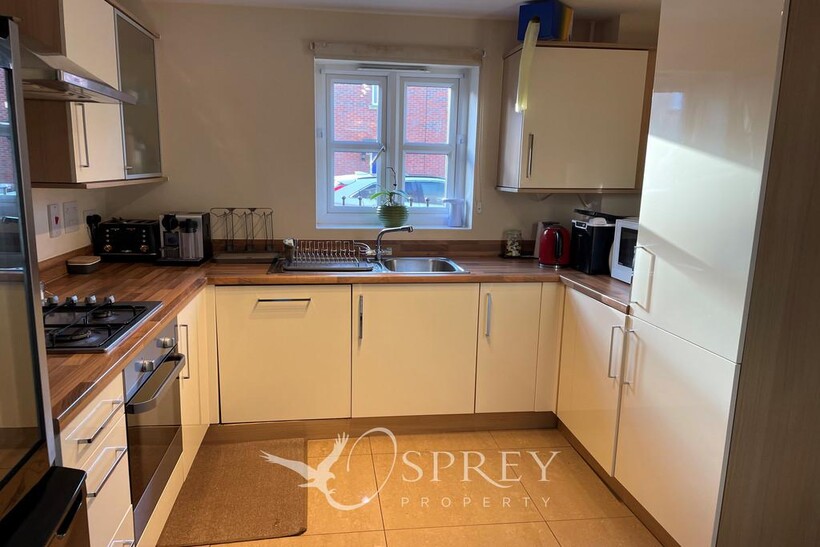 Maresfield Road, Oakham LE15 4 bed semi-detached house to rent - £1,295 pcm (£299 pw)