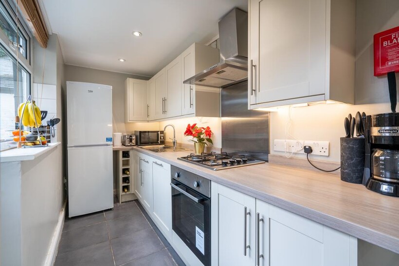 58 West Parade Lincoln - Student... 4 bed terraced house to rent - £450 pcm (£104 pw)