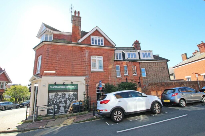 Meads Street, Eastbourne BN20 1 bed apartment to rent - £875 pcm (£202 pw)