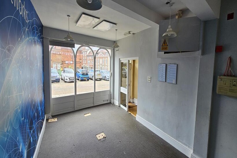 Stone Street, Dudley, West Midlands, DY1 Property to rent - £1,075 pcm (£248 pw)