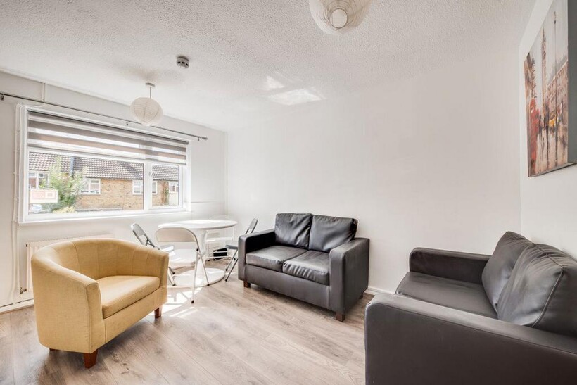 Godden Road, Canterbury 6 bed house to rent - £1,811 pcm (£418 pw)