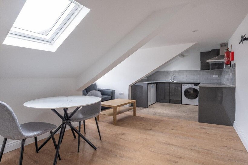 Hutton Terrace, Newcastle Upon Tyne NE2 2 bed apartment to rent - £1,525 pcm (£352 pw)