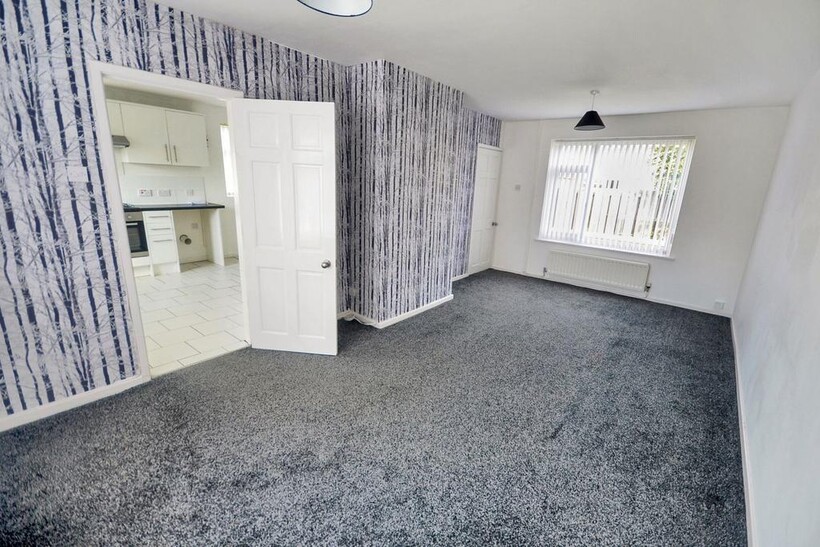 Afton, Widnes, WA8 4XP 3 bed end of terrace house to rent - £925 pcm (£213 pw)