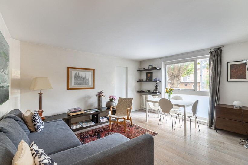 St Quintin Avenue, Ladbroke Grove, W10 2 bed flat to rent - £4,745 pcm (£1,095 pw)