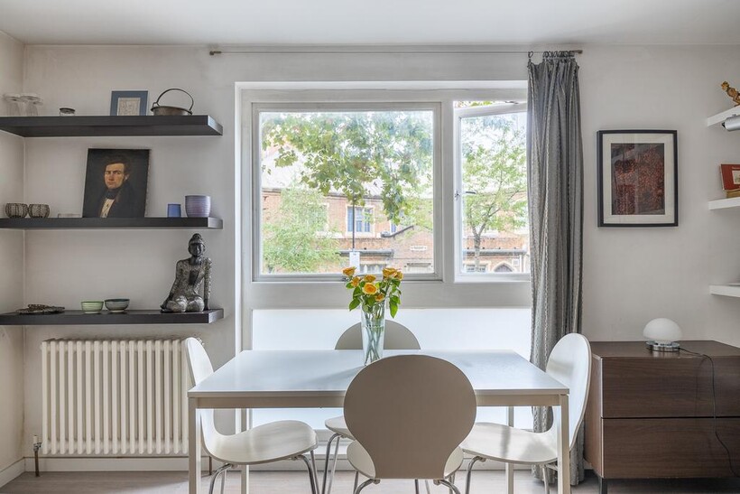 St Quintin Avenue, Ladbroke Grove, W10 2 bed flat to rent - £4,745 pcm (£1,095 pw)