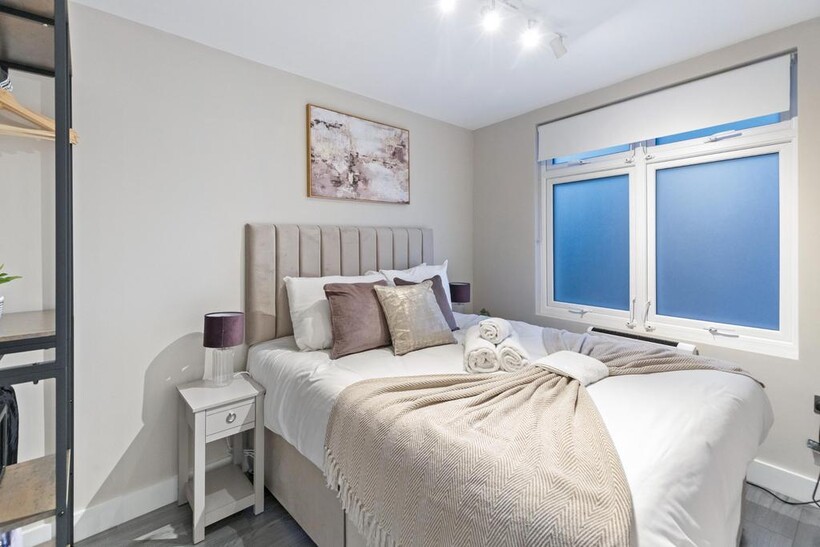 Lodge Road, London NW4 1 bed serviced apartment to rent - £2,488 pcm (£574 pw)