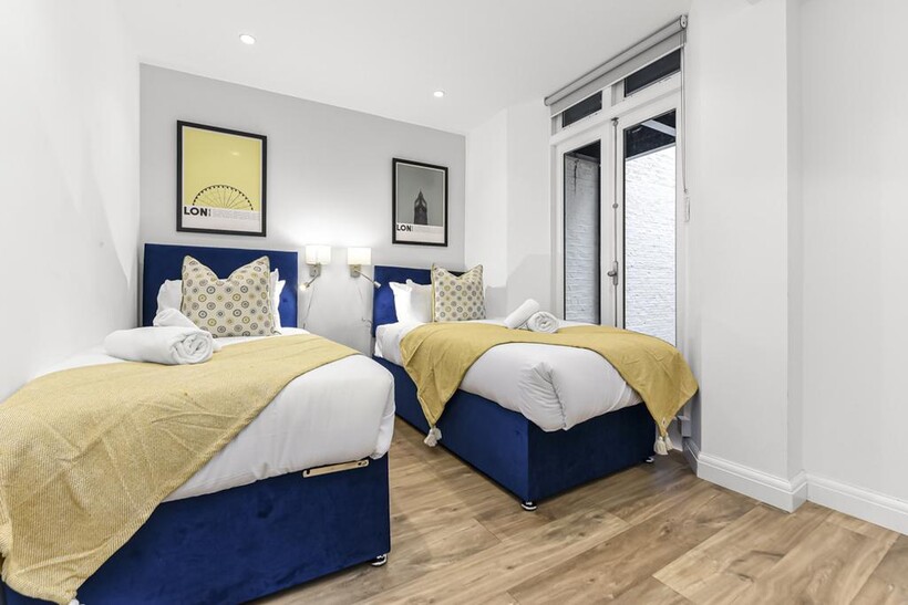 Claverton Street, London SW1V 2 bed serviced apartment to rent - £9,600 pcm (£2,215 pw)