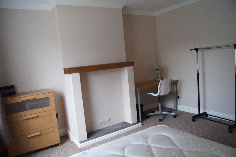 Mincinglake Road, Exeter, EX4 7DZ 4 bed semi-detached house to rent - £2,080 pcm (£480 pw)