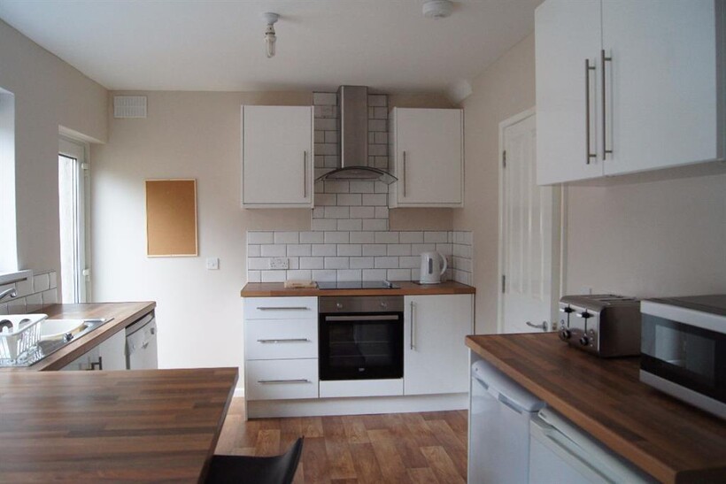 Mincinglake Road, Exeter, EX4 7DZ 4 bed semi-detached house to rent - £2,080 pcm (£480 pw)