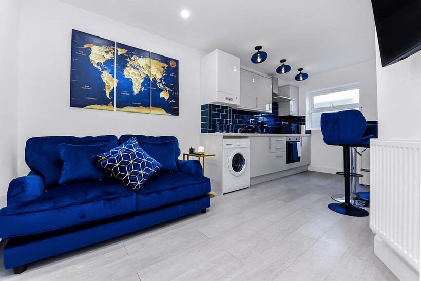 Poynton Road, London N17 1 bed serviced apartment to rent - £3,083 pcm (£711 pw)