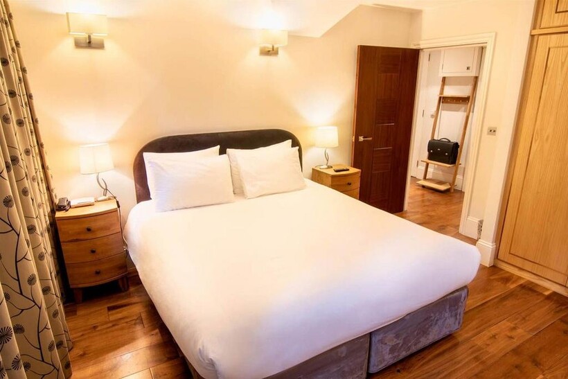 Tavistock Place, Bloomsbury, London... 2 bed flat to rent - £7,670 pcm (£1,770 pw)