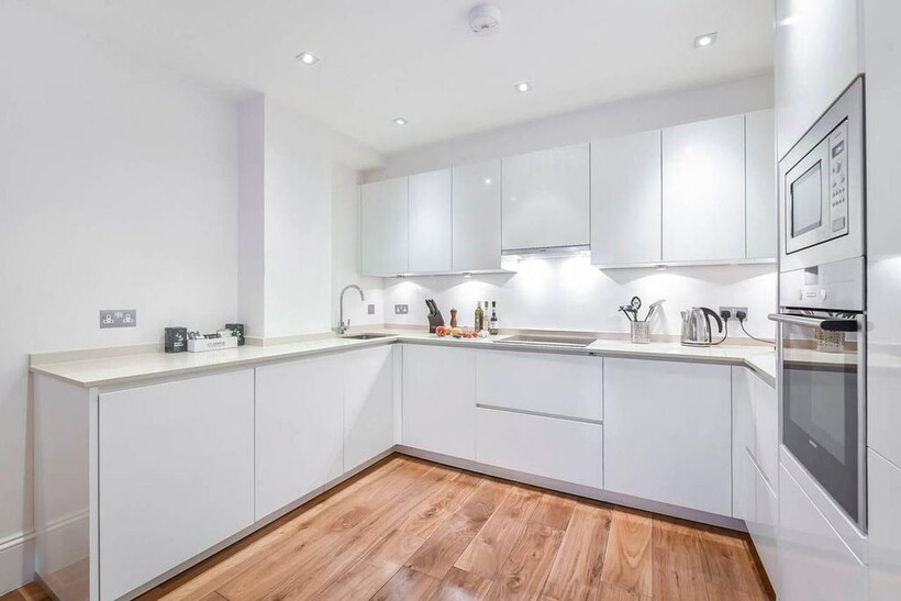 Tavistock Place, Bloomsbury, London... 2 bed flat to rent - £7,666 pcm (£1,769 pw)
