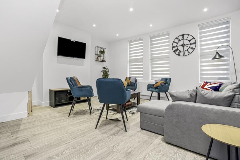 Etherley Road, London N15 4 bed serviced apartment to rent - £4,872 pcm (£1,124 pw)