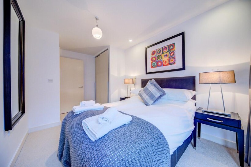 East Tucker Street, Bristol BS1 1 bed serviced apartment to rent - £3,792 pcm (£875 pw)