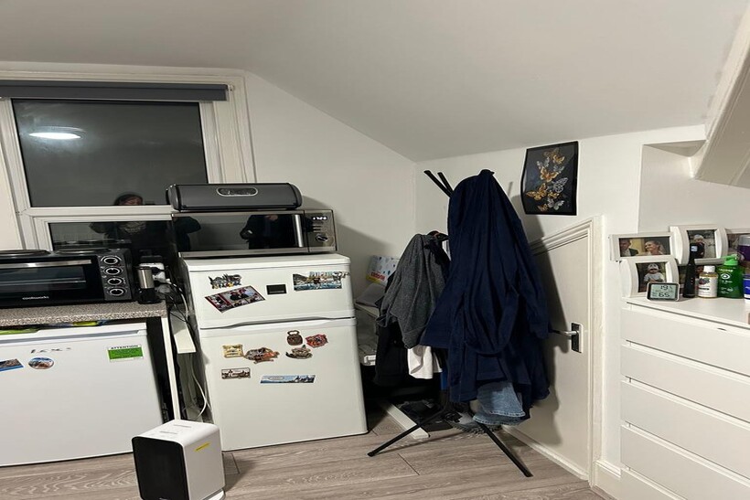 Whetstone R7 1 bed in a house share to rent - £760 pcm (£175 pw)