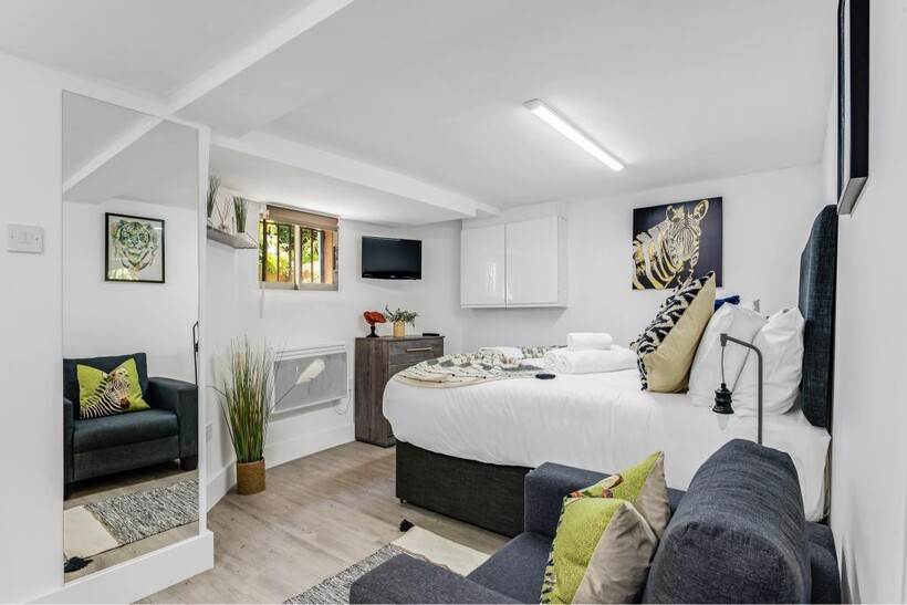 Northfield Road, London N16 1 bed serviced apartment to rent - £1,999 pcm (£461 pw)