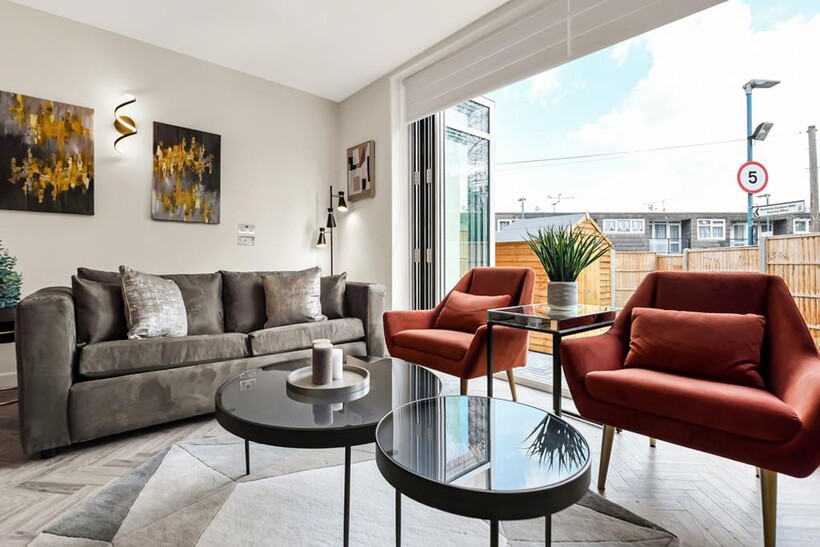 Lyham Road, London SW2 3 bed house to rent - £5,617 pcm (£1,296 pw)