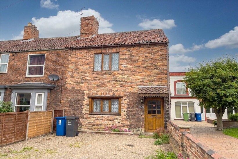 Spring Gardens, Gainsborough DN21 3 bed semi-detached house to rent - £760 pcm (£175 pw)