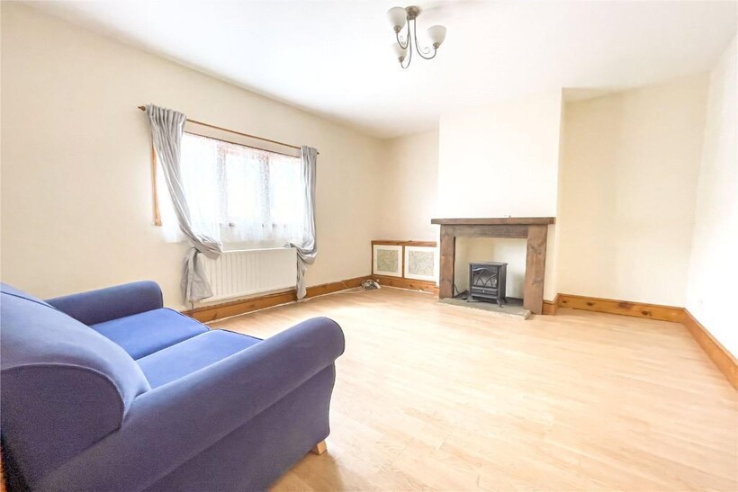 Spring Gardens, Gainsborough DN21 3 bed semi-detached house to rent - £760 pcm (£175 pw)