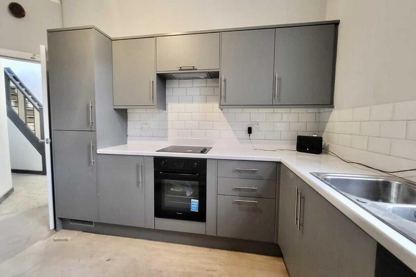 Beach Road, South Shields NE33 12 bed house share to rent - £575 pcm (£133 pw)