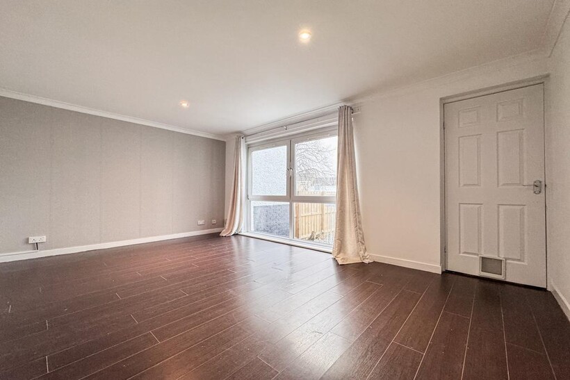 GREENRIG, UDDINGSTON G71 2 bed terraced house to rent - £795 pcm (£183 pw)