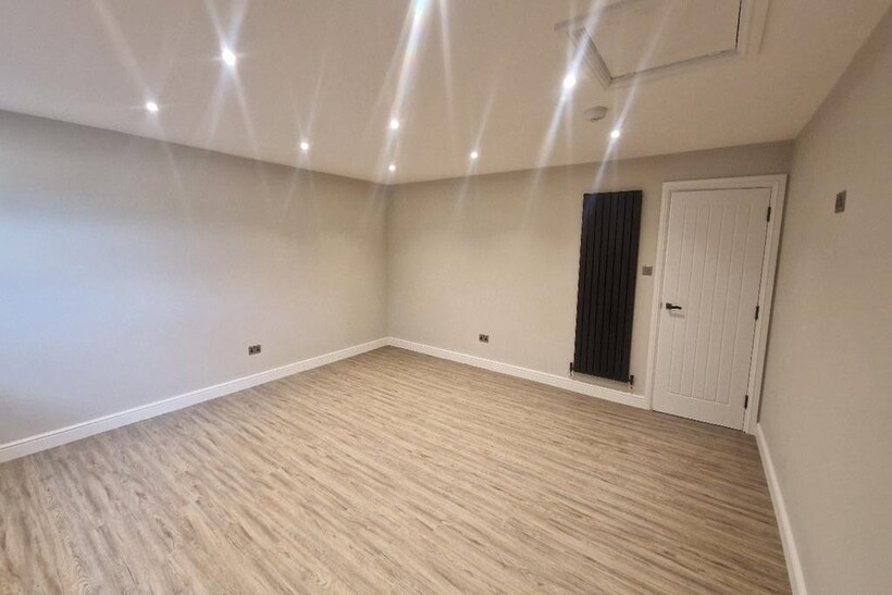 St. Helens Street, Ipswich IP4 1 bed in a flat share to rent - £750 pcm (£173 pw)