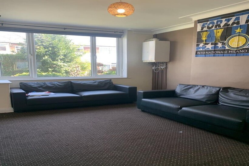 Leeds LS4 3 bed terraced house to rent - £975 pcm (£225 pw)