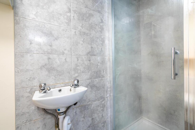 Victoria Terrace - Student House - 25/26 6 bed terraced house to rent - £400 pcm (£92 pw)