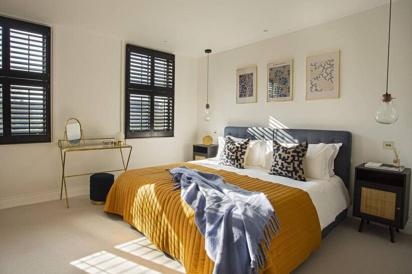 Novello Street, Parsons Green... 3 bed house to rent - £21,667 pcm (£5,000 pw)