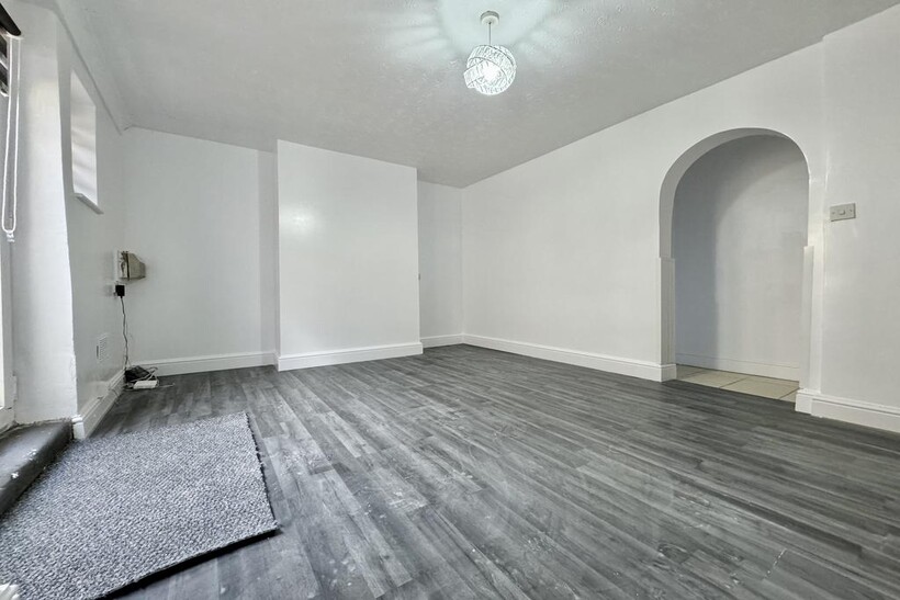 Roman Bank, Skegness PE25 1 bed flat to rent - £560 pcm (£129 pw)