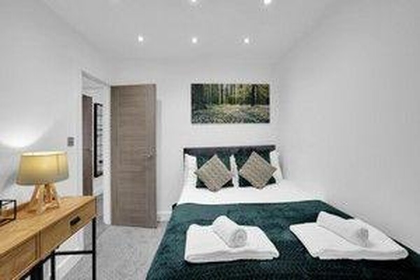 EX39 Higher Gunstone 22 2 bed detached house to rent - £2,850 pcm (£658 pw)