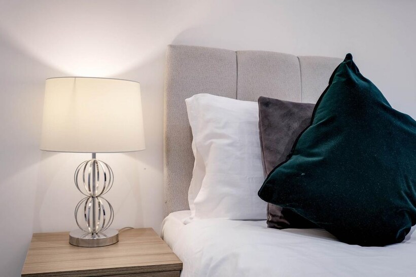 GU15 Aspen Court 04 2 bed apartment to rent - £3,500 pcm (£808 pw)