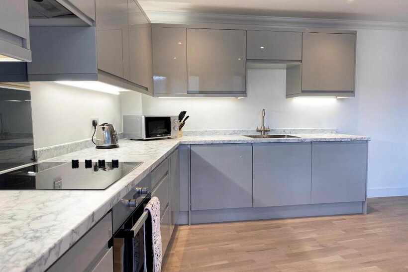 ME1 Sylvia Apts 03 2 bed apartment to rent - £3,562 pcm (£822 pw)