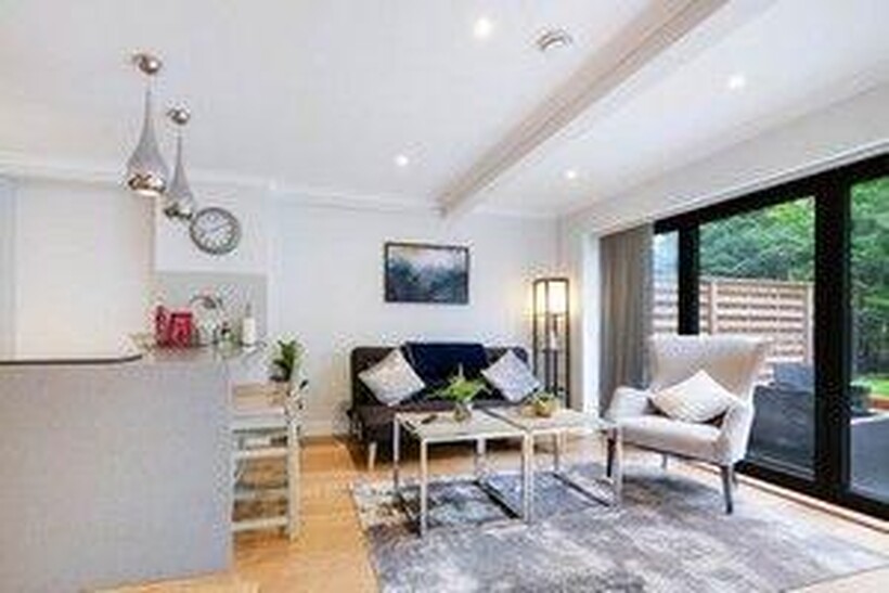 TW8 Concord Hse 01 1 bed apartment to rent - £3,990 pcm (£921 pw)