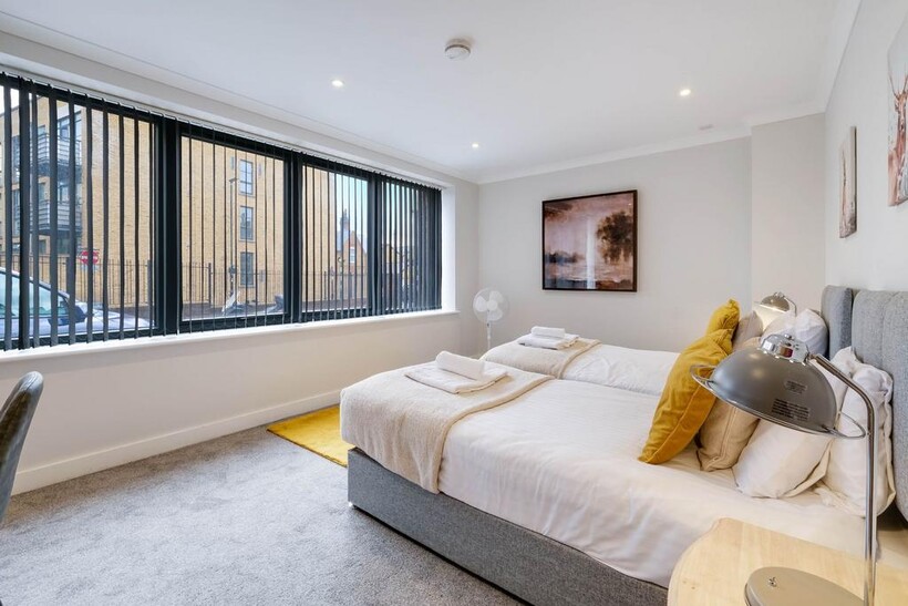 TW8 Concord Hse 01 1 bed apartment to rent - £3,990 pcm (£921 pw)