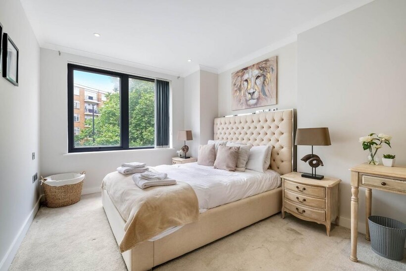 TW8 Concord Hse 10 1 bed apartment to rent - £3,990 pcm (£921 pw)