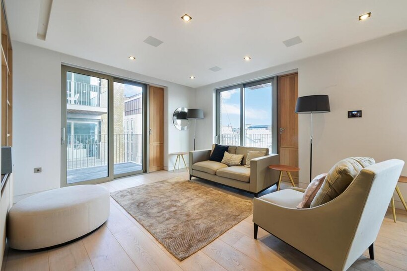Chatsworth House, One Tower Bridge... 2 bed apartment to rent - £4,251 pcm (£981 pw)