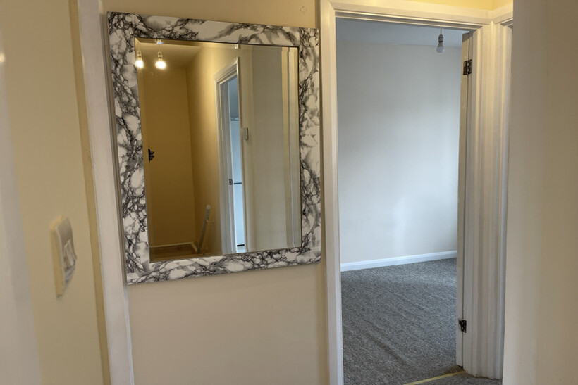 Walton Road, Woking GU21 2 bed terraced house to rent - £1,550 pcm (£358 pw)