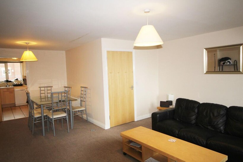 Slack Lane, Derby DE22 4 bed house share to rent - £1,993 pcm (£460 pw)