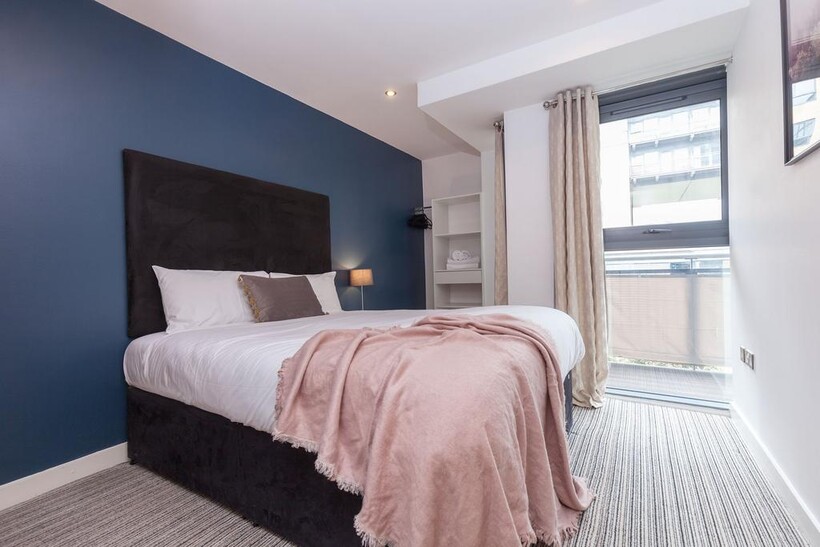 Fitzwilliam Street, Sheffield S1 2 bed serviced apartment to rent - £2,550 pcm (£588 pw)