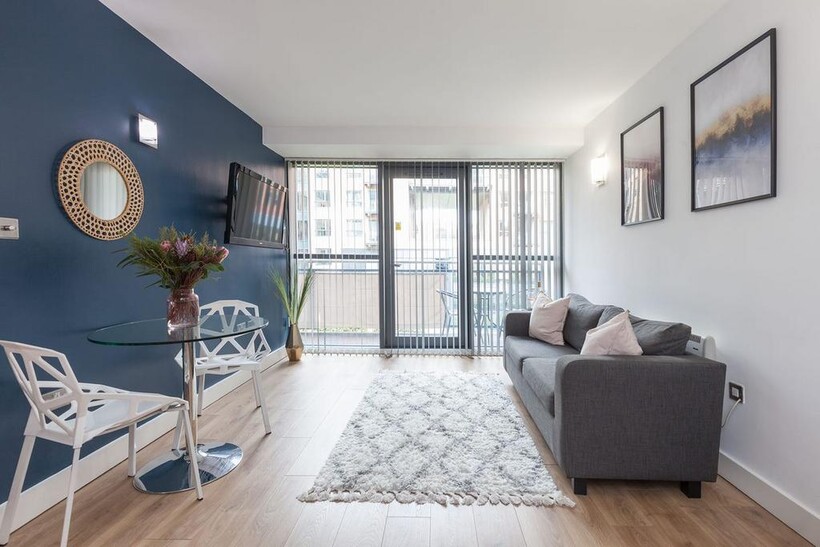 Fitzwilliam Street, Sheffield S1 2 bed serviced apartment to rent - £2,550 pcm (£588 pw)