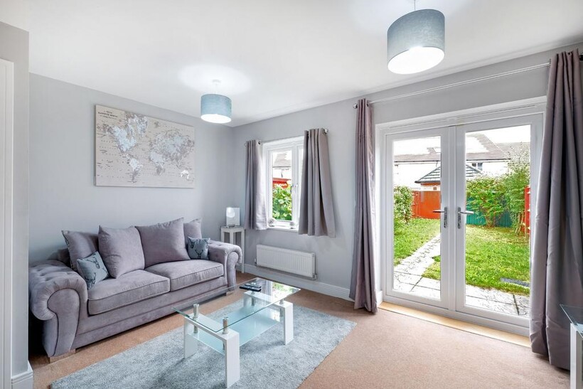 HP22 Kempster 53 5 bed apartment to rent - £7,125 pcm (£1,644 pw)