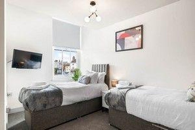 Old Bank Hse 6 Harmston 1 bed apartment to rent - £1,995 pcm (£460 pw)