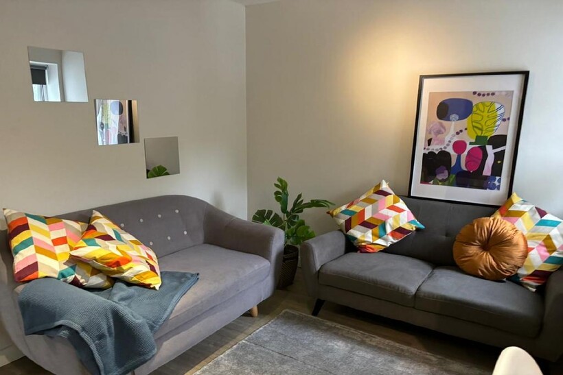 Nottingham NG7 1 bed in a house share to rent - £521 pcm (£120 pw)
