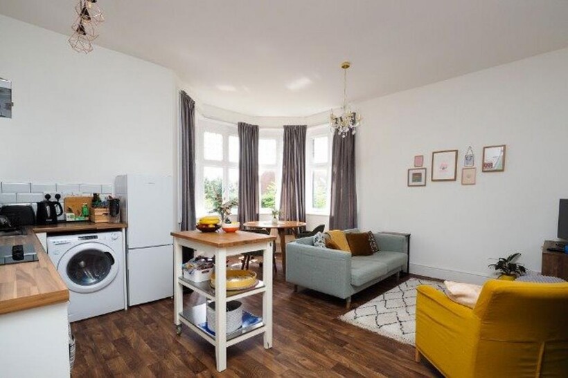 Hardwick Road, 9 Hardwick Road F4 NG5 1 bed flat to rent - £925 pcm (£213 pw)