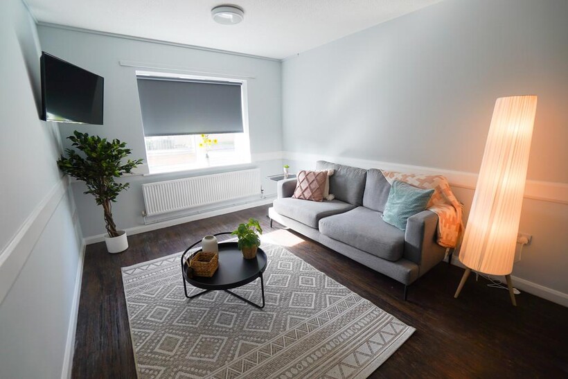 Madison Gardens, Faraday Road 6 bed townhouse to rent - £3,874 pcm (£894 pw)