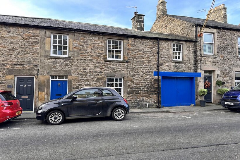 St. Helens Street, Corbridge NE45 2 bed terraced house to rent - £995 pcm (£230 pw)