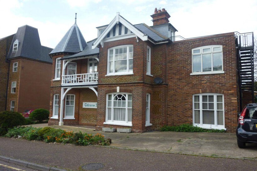 HUNSTANTON 1 bed flat to rent - £775 pcm (£179 pw)